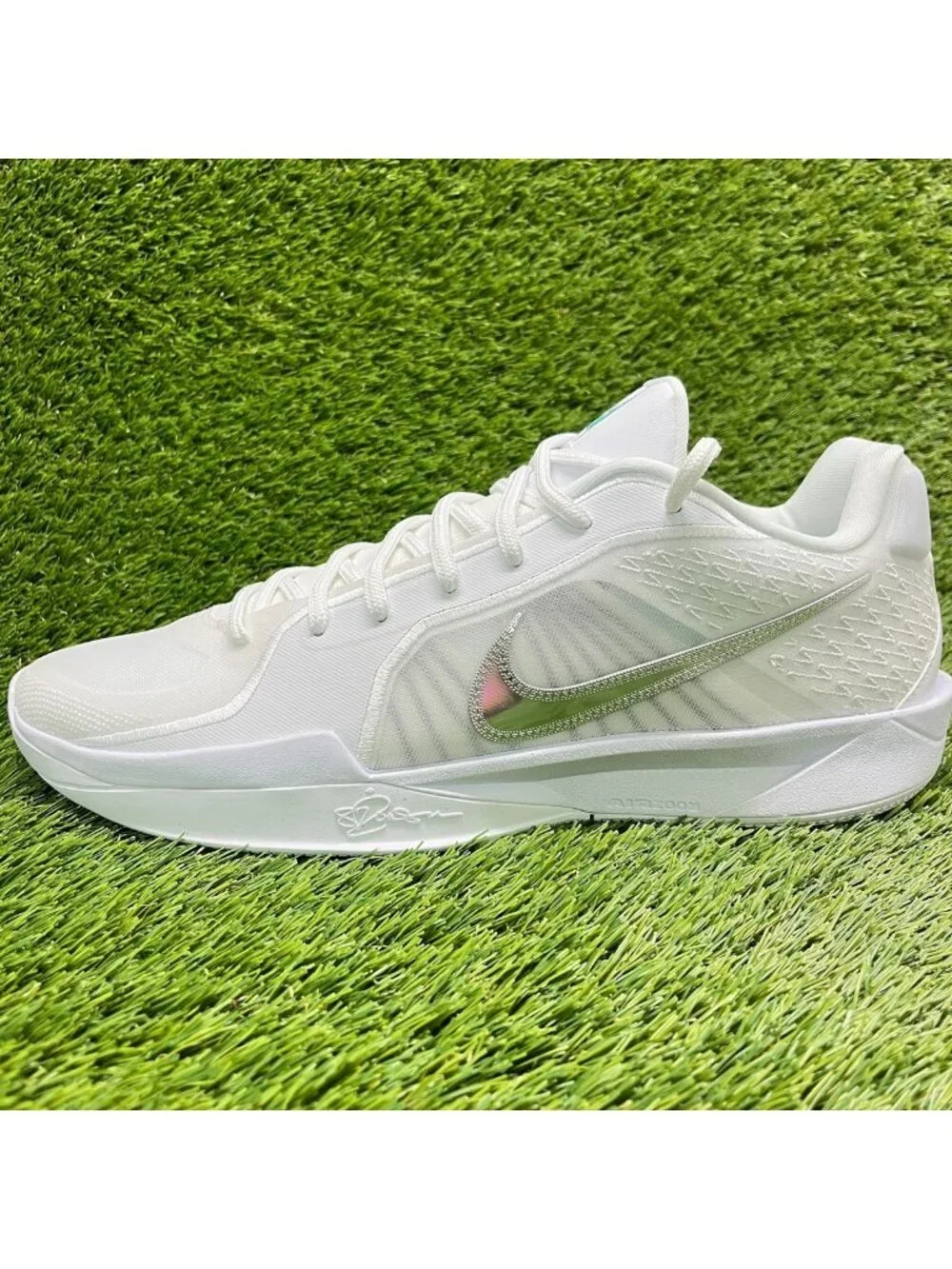 Nike Sabrina 2 White Silver Womens Size 15 Mens 13.5 Basketball Shoes Sneakers